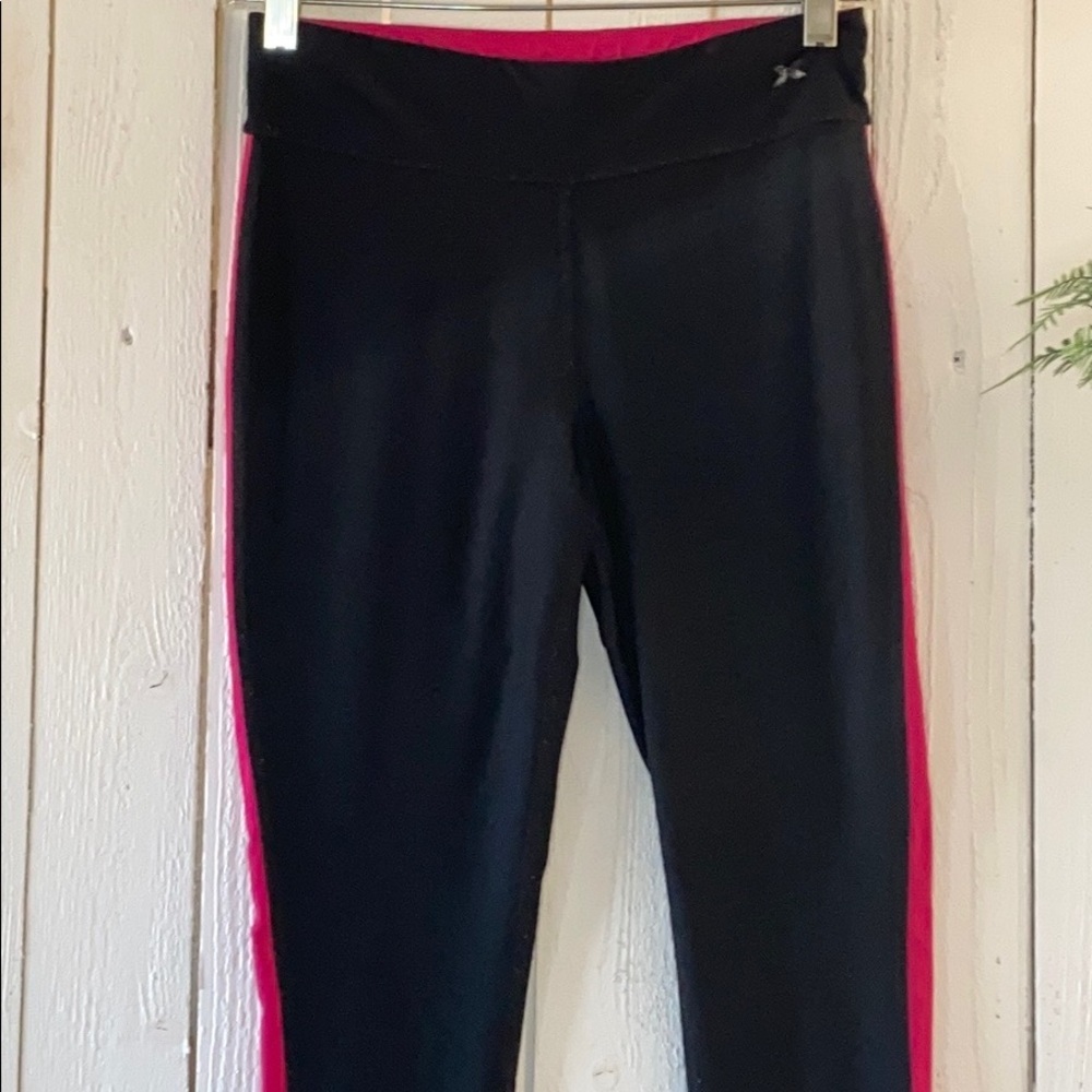 Active Leggings - Picture 2 of 9